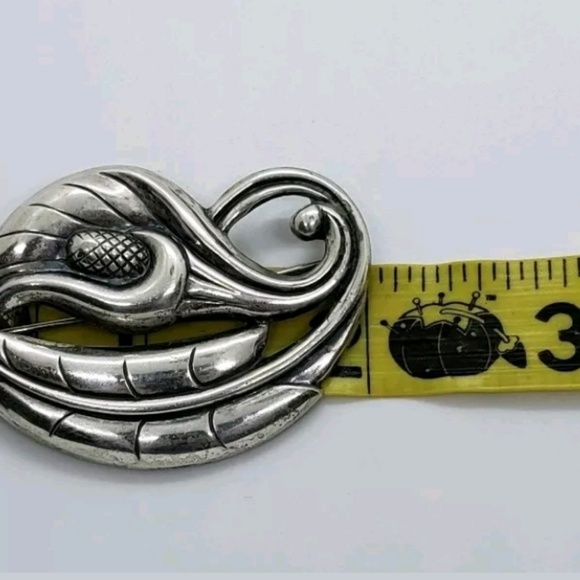 Vintage Sterling Repousse
Calla Lily Floral Brooch - Picture 6 of 6